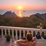 Aegean Serenity - Sea View Retreat