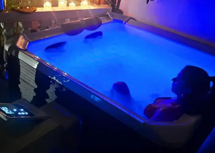 Aegean Serenity - Sea View Retreat 度假居