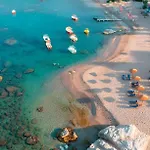 Aegean Serenity - Sea View Retreat 阿彻奇洛斯