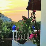 Aegean Serenity - Sea View Retreat *